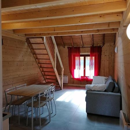 Aparthotel La Ferme De Lucien Sallenoves Exterior foto