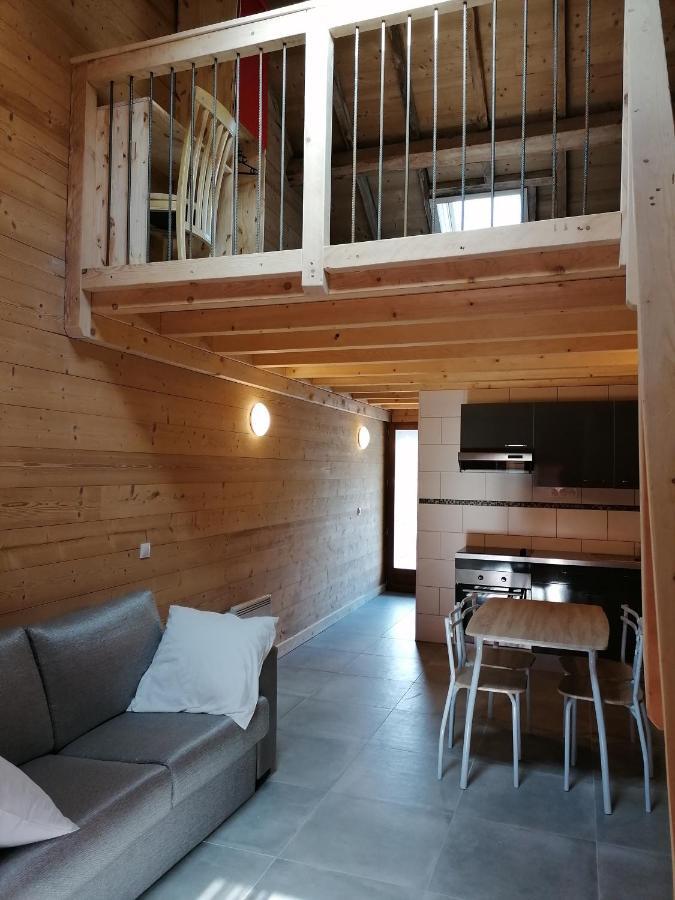 Aparthotel La Ferme De Lucien Sallenoves Exterior foto